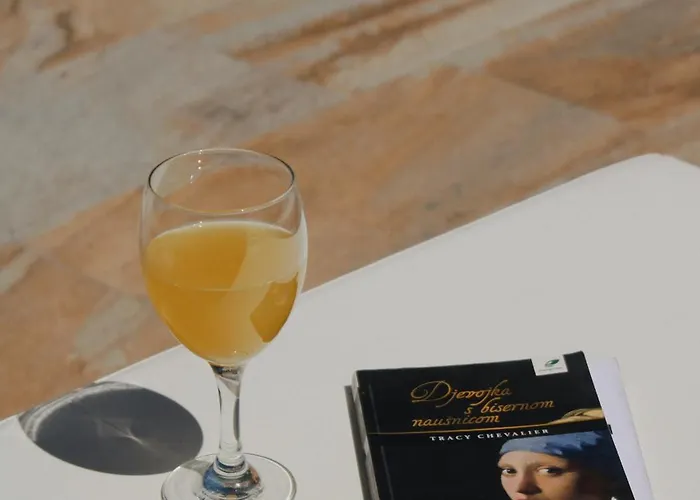 Lägenhet Stunning Gold With Oasis Pool